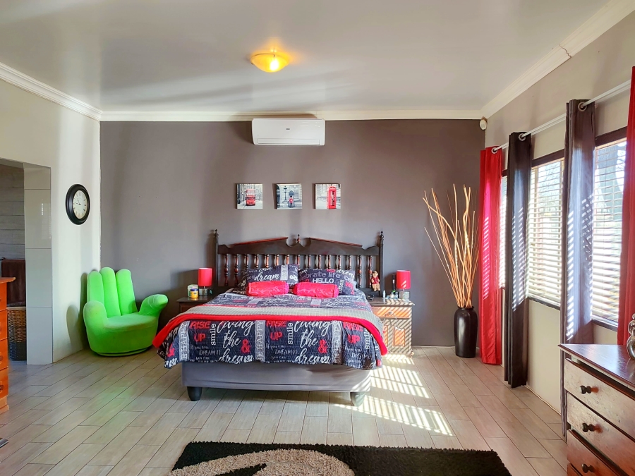 3 Bedroom Property for Sale in Meiringspark North West